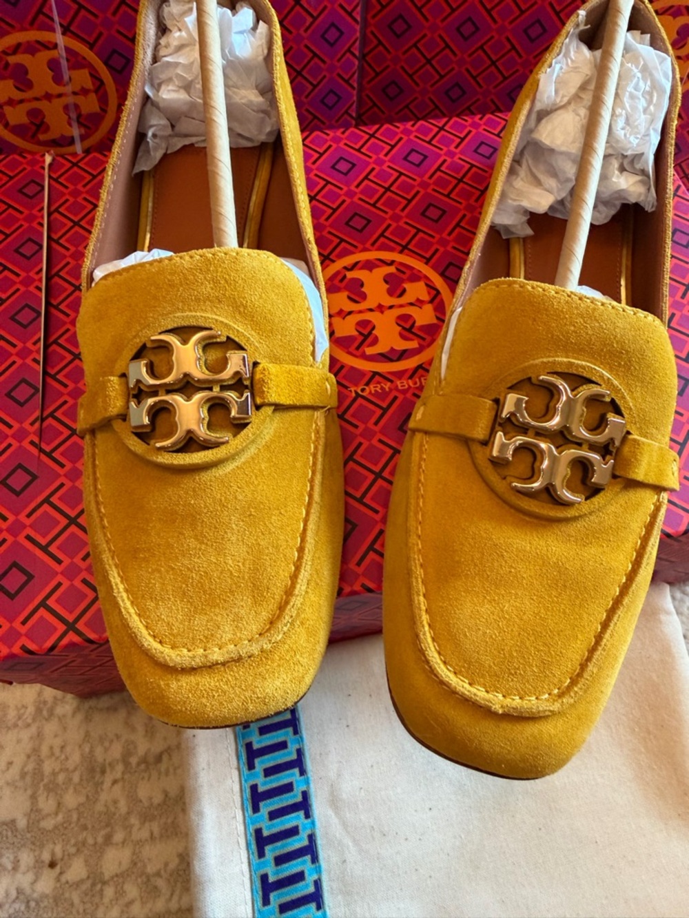 Tory Burch Metal Miller Logo Loafers - Picture 5 of 8